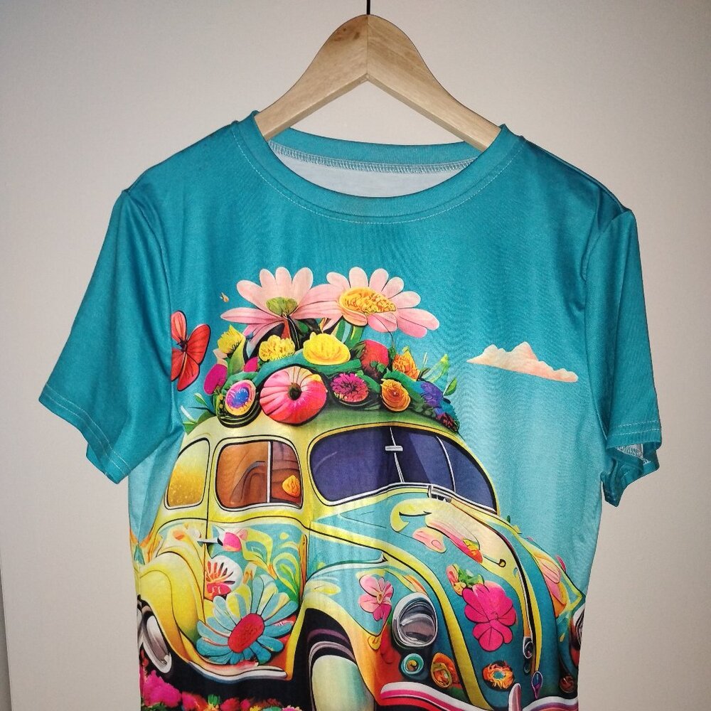 Multi-Color Graphic Shirt/Tee